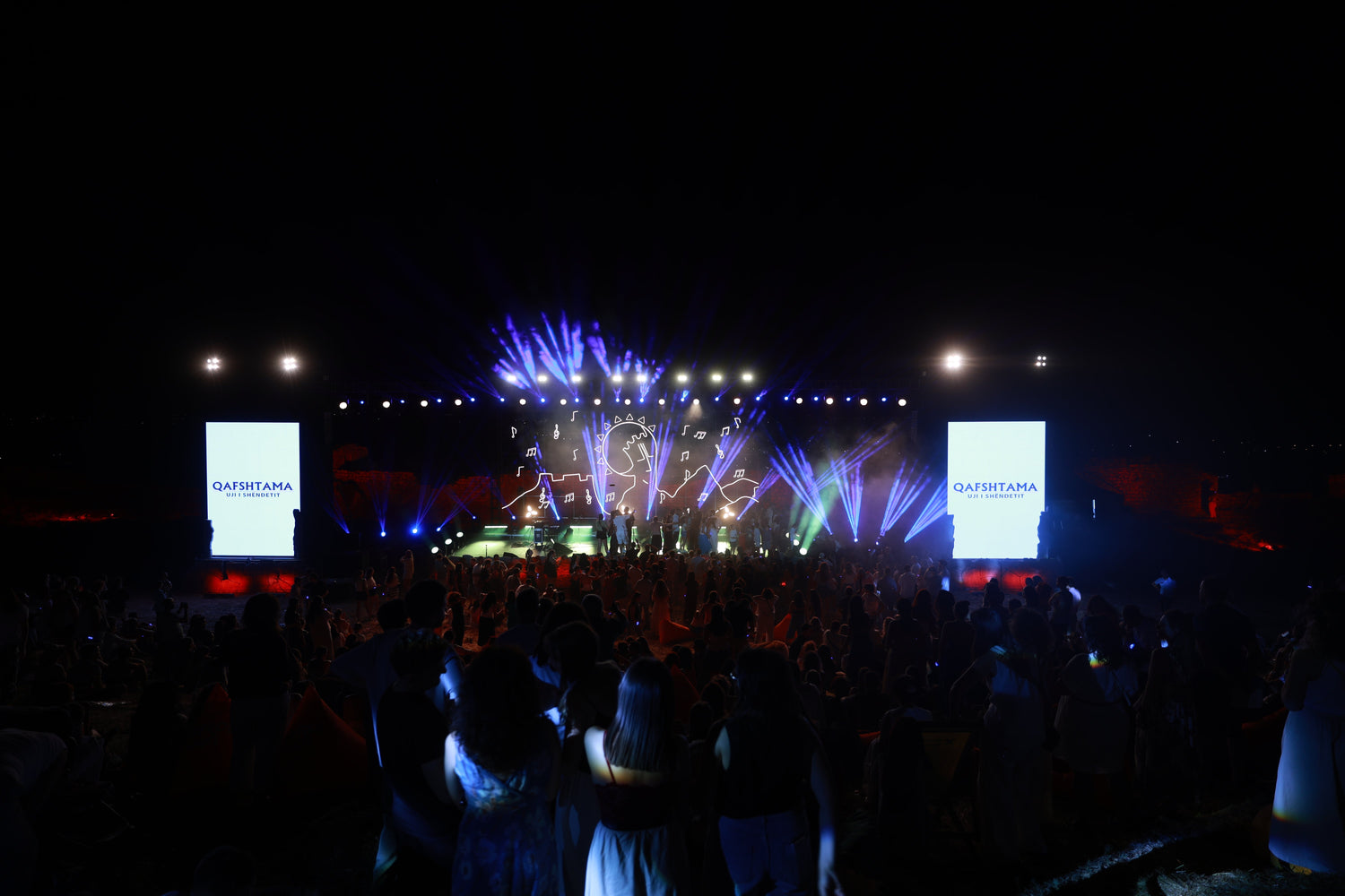 Uji Qafshtama në Za Fest